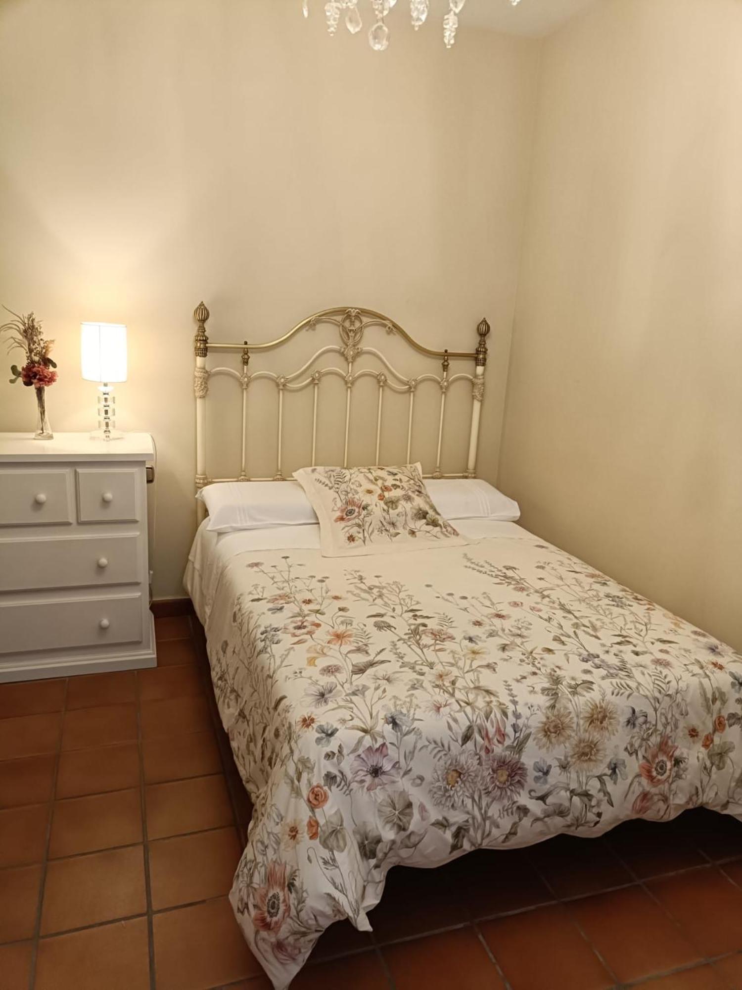 La Casa De Las Flores Casa Rural Pulgar Luaran gambar